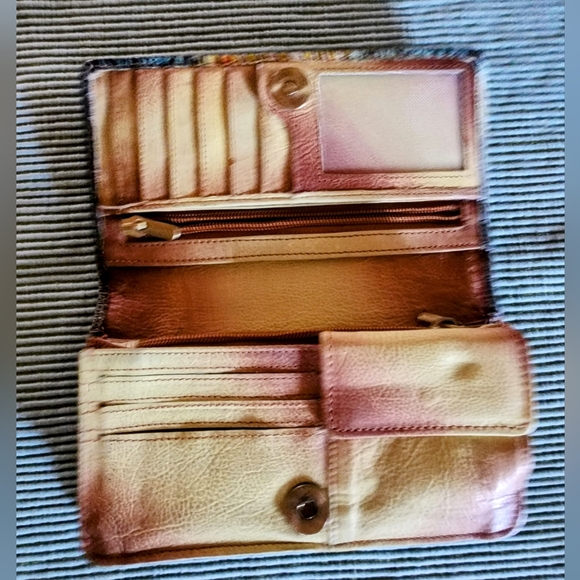 Painted Wild Horses Leather Wallet - Picture 4 of 5